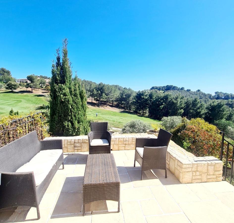 Villa Dans Cadre D'Exception - Golf, Piscine Et Tennis Prive 생시르쉬르메르 외부 사진